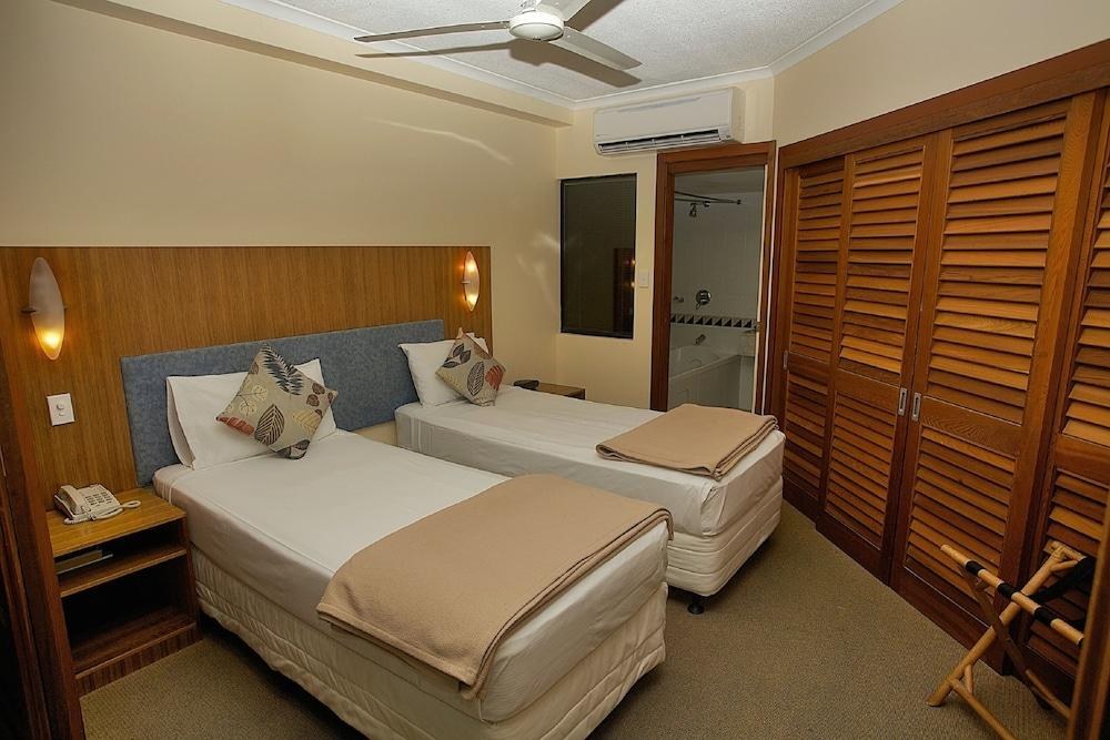 The Pavilions Boutique Holiday Apartments photo 3