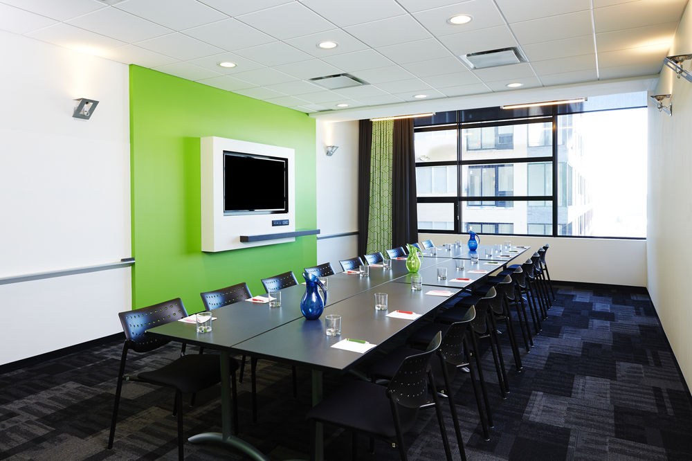 ALT HOTEL MONTREAL photo 1