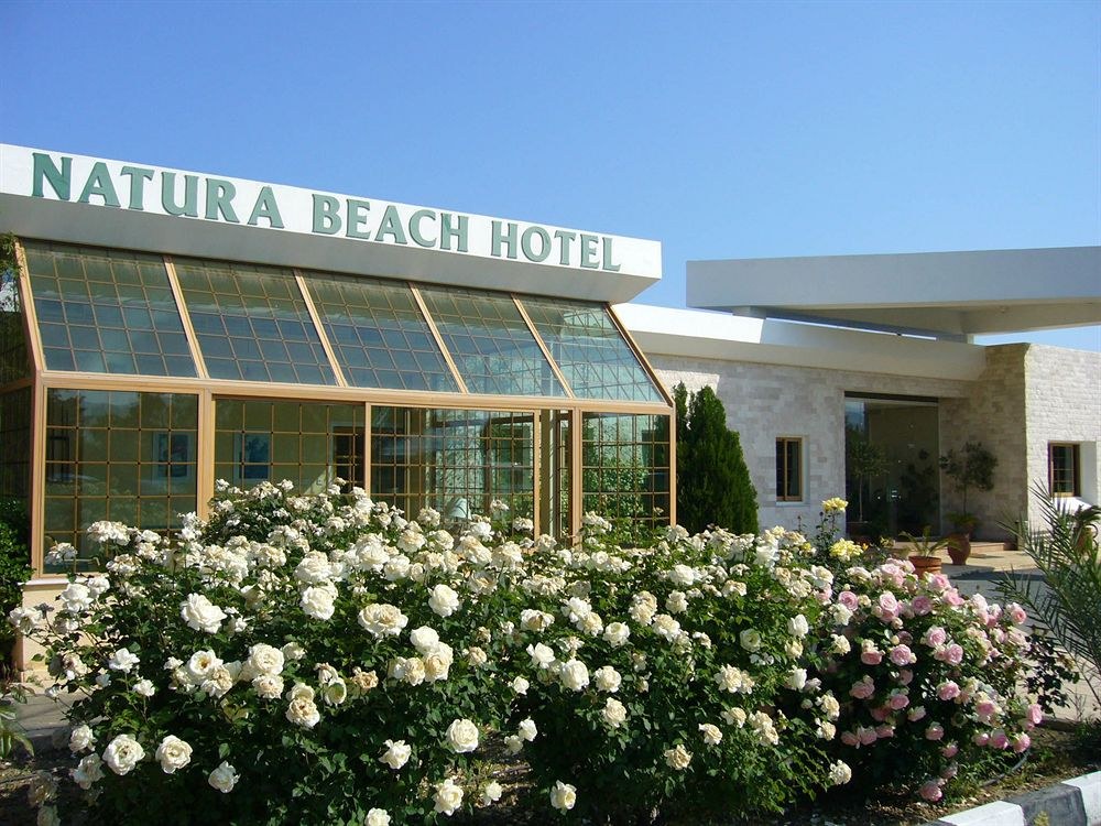 NATURA BEACH