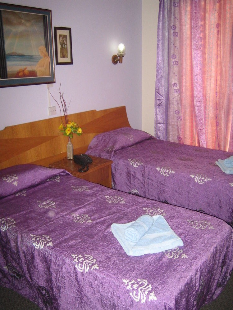 Onisillos Hotel