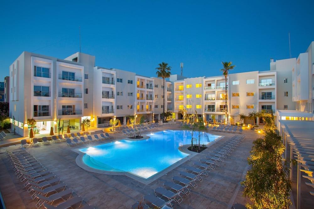 Smartline Paphos photo 4