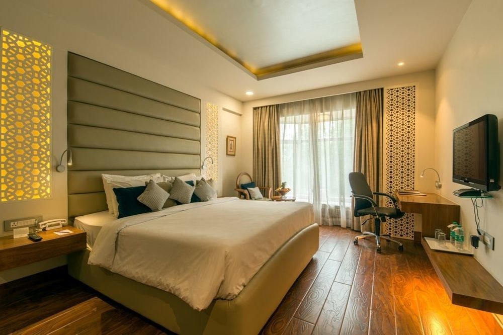 HOWARD PLAZA THE FERN - AN ECOTEL HOTEL AGRA photo 1