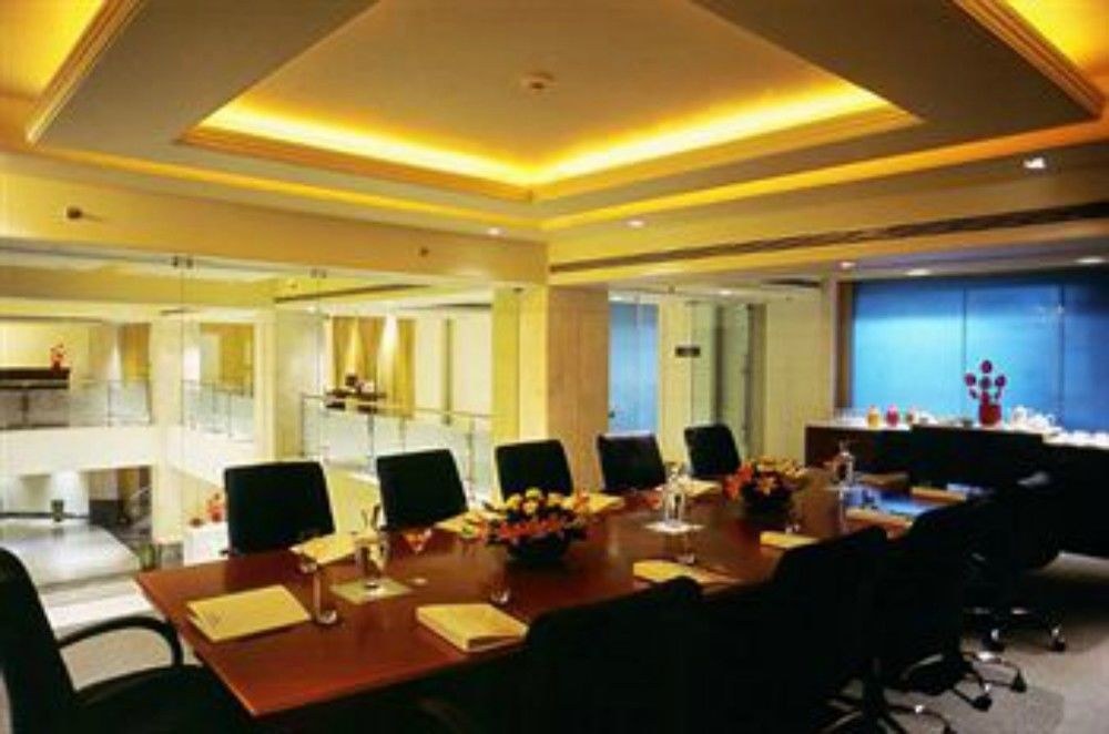 LEMON TREE PREMIER JAIPUR