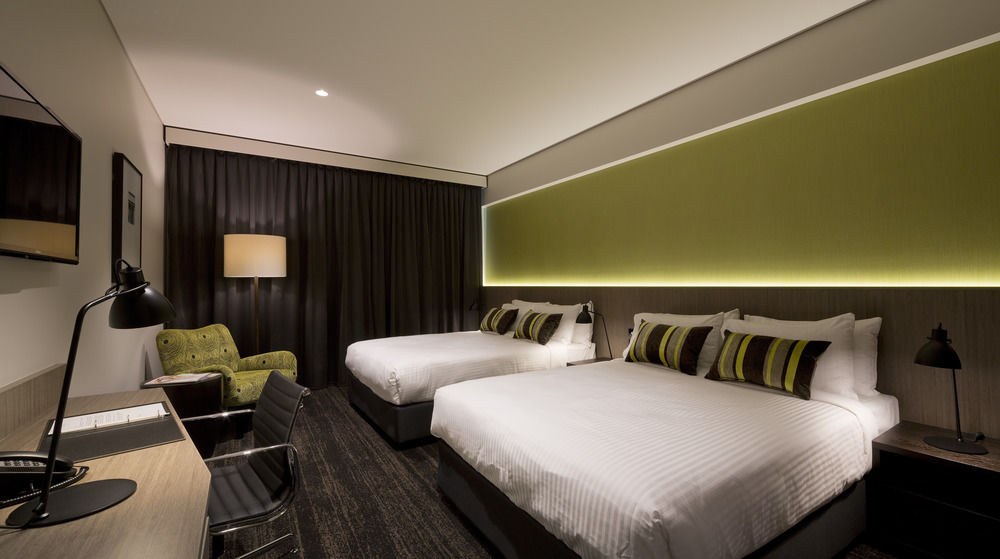 THE GLEN HOTEL & SUITES photo 1