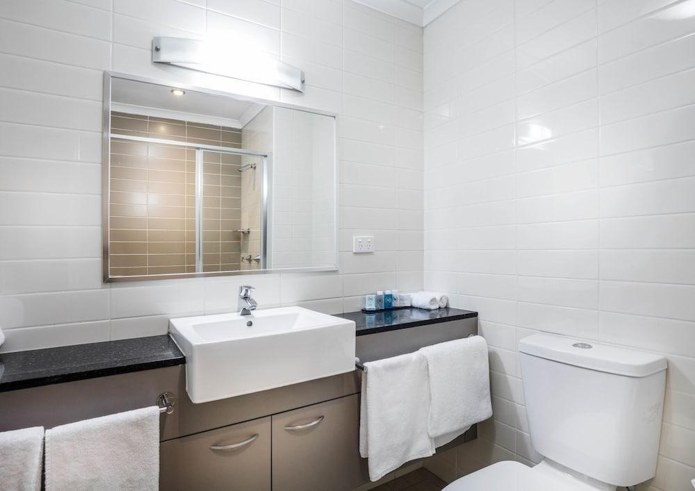 NOVOTEL DARWIN AIRPORT photo 2