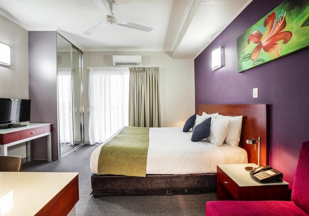NOVOTEL DARWIN AIRPORT photo 3