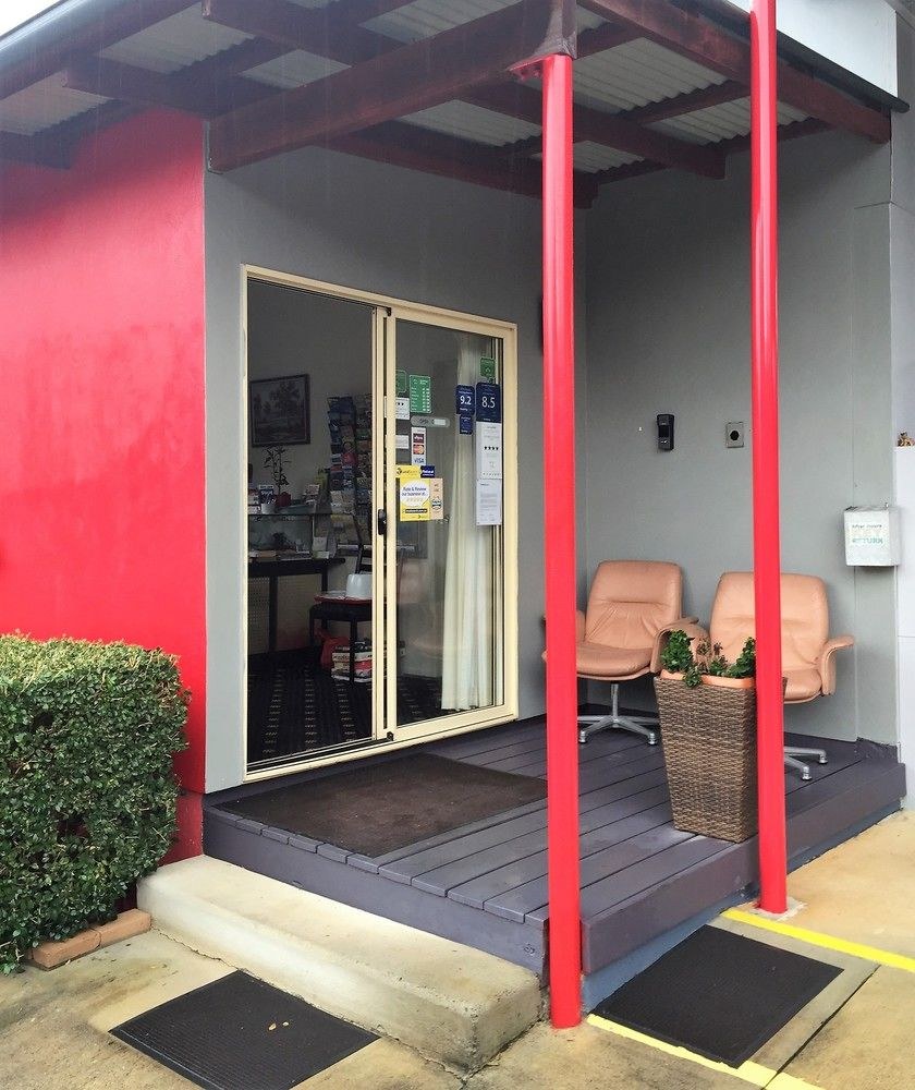 RED BRIDGE MOTOR INN photo 1