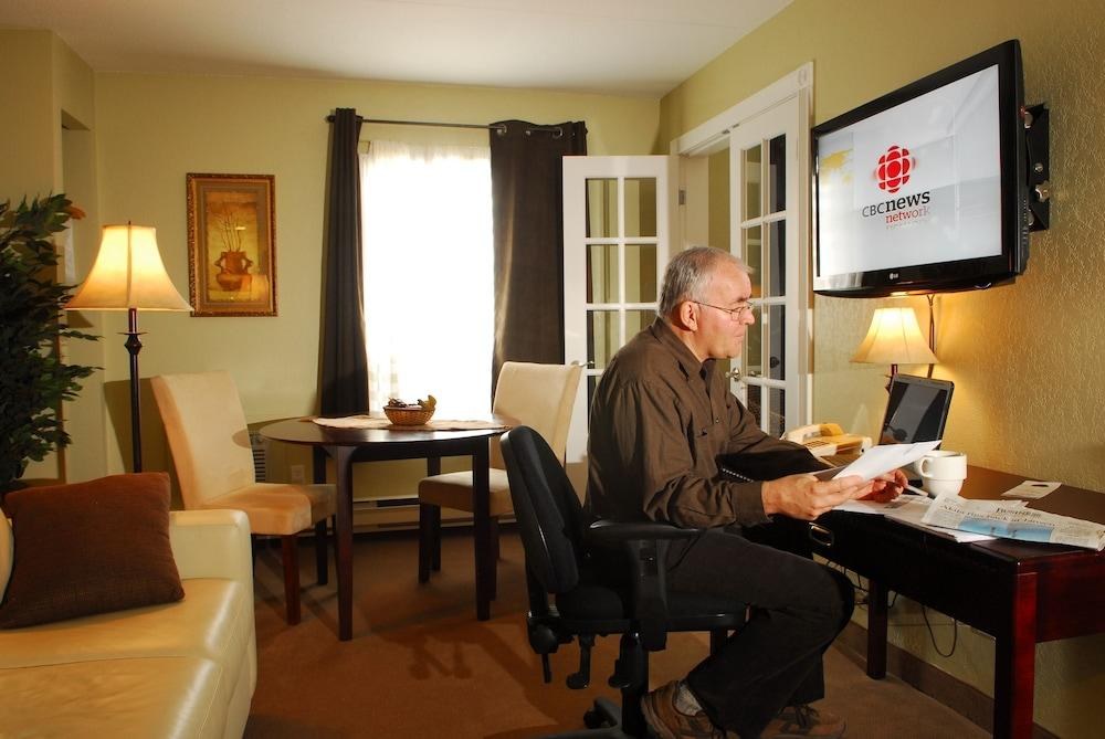 Travelodge By Wyndham Regina photo 4