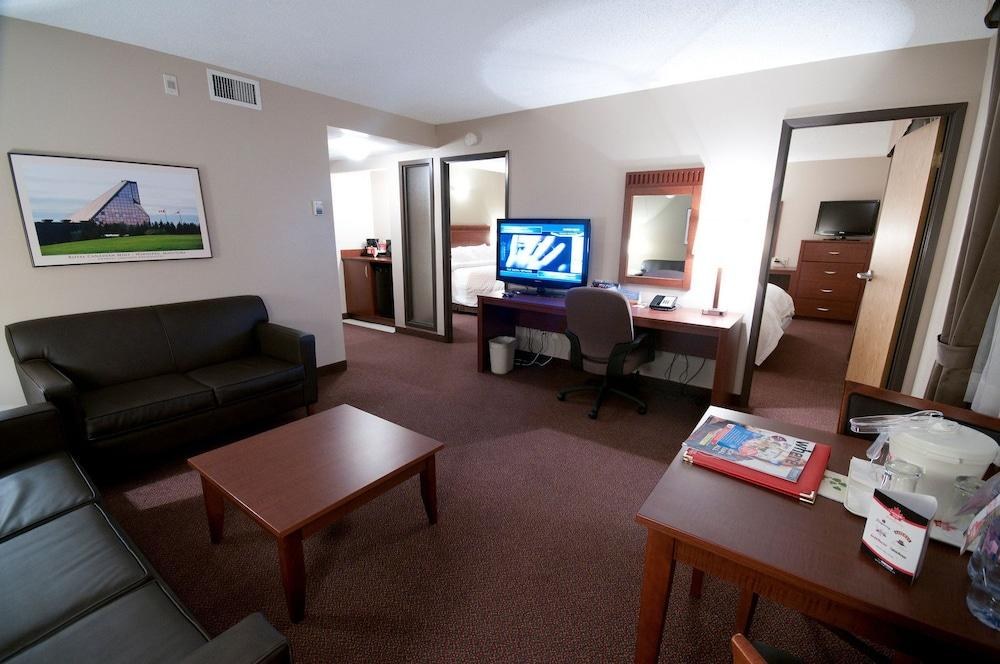 CANAD INNS DESTINATION CENTRE FORT GARRY photo 4