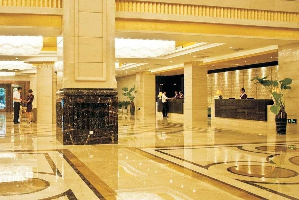 Days Hotel And Suites Hefei photo 2