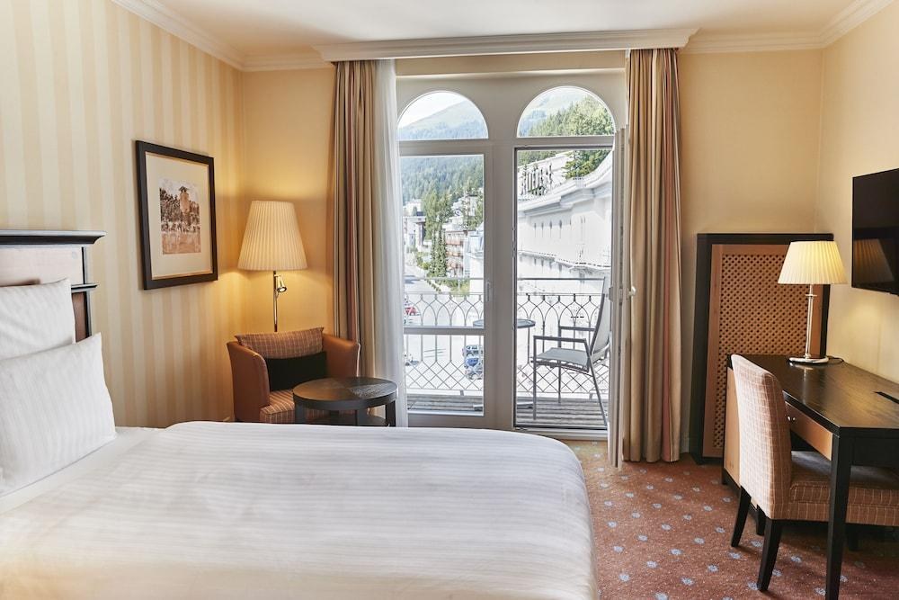 STEIGENBERGER GRANDHOTEL BELVEDERE photo 2