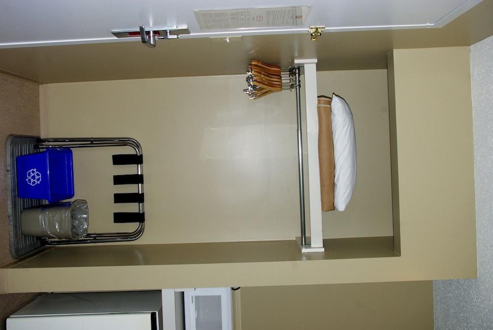 Travelodge by Wyndham Fort St John photo 3