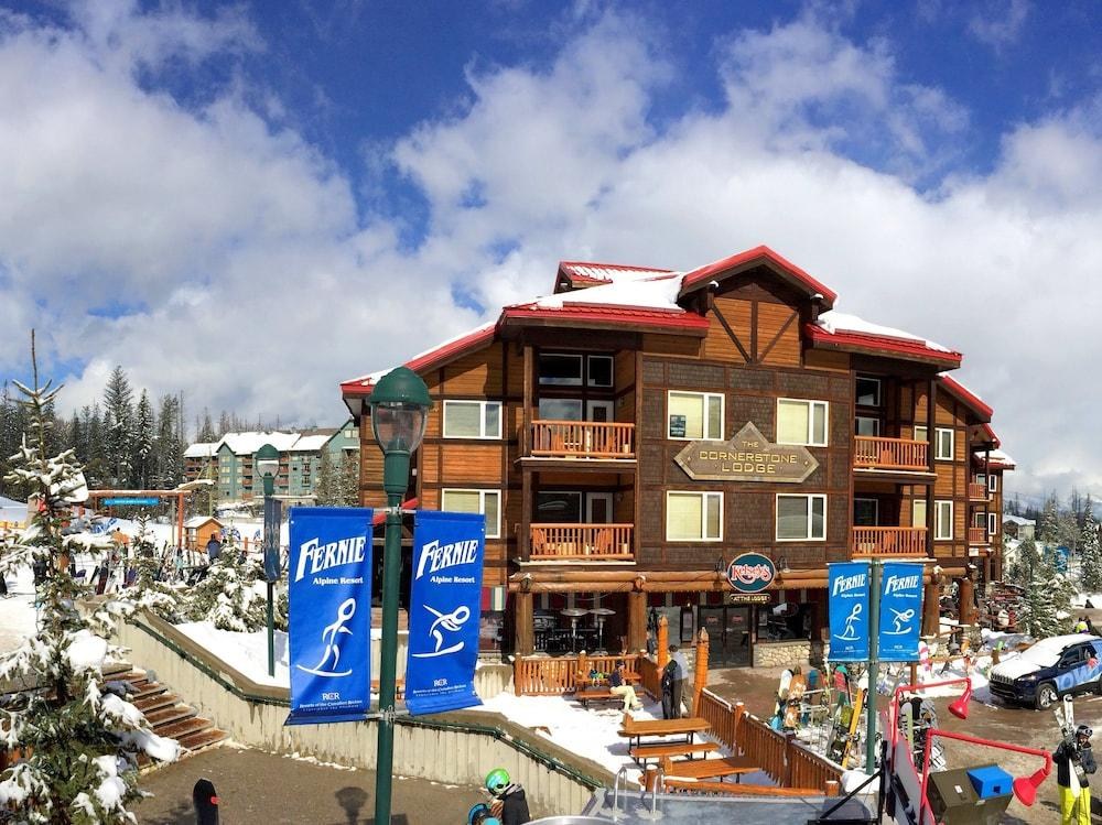 CORNERSTONE LODGE AT FERNIE ALPINE RESORT photo 4
