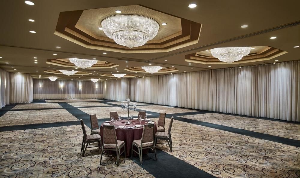 SHERATON HAMILTON photo 2