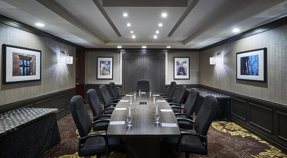 SHERATON HAMILTON photo 3
