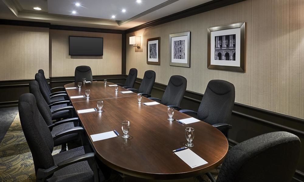 SHERATON HAMILTON photo 4