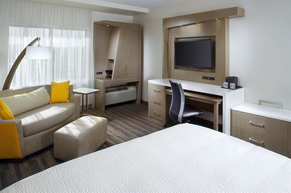 COURTYARD BY MARRIOTT HAMILTON