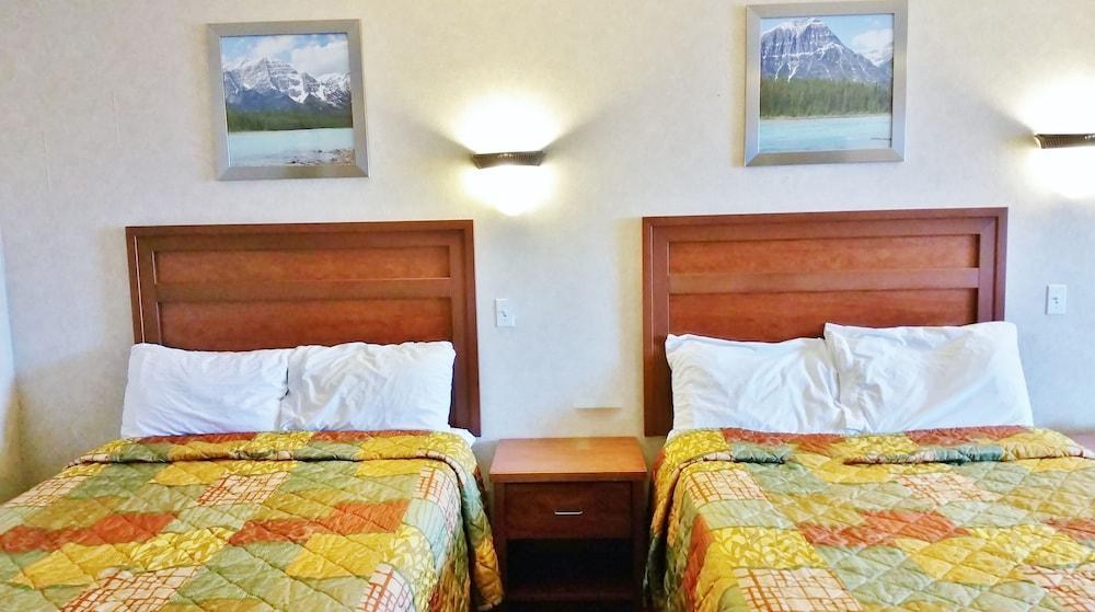 ALPINE MOTEL photo 3