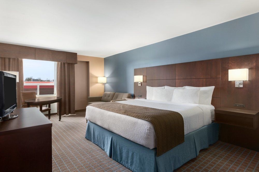 DAYS INN STEPHENVILLE photo 1