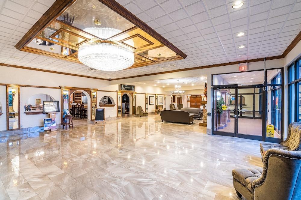 RAMADA BY WYNDHAM THUNDER BAY AIRLANE photo 4