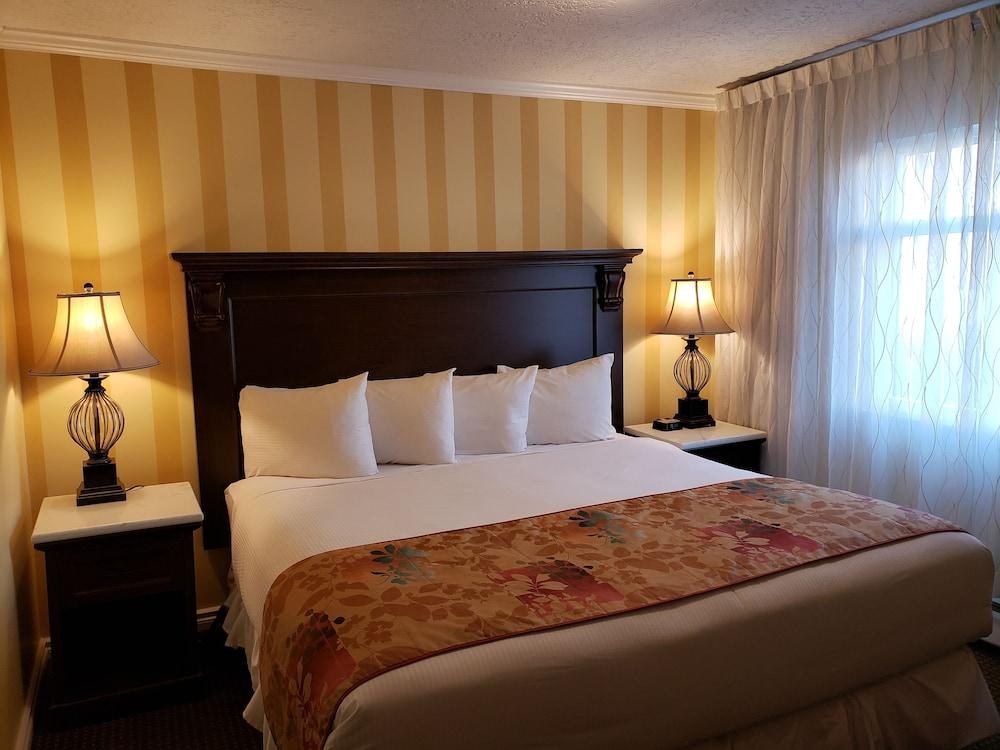 Arbutus Inn photo 3