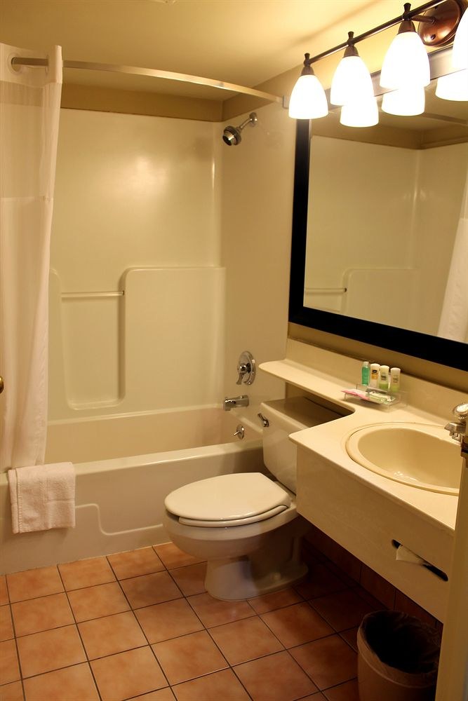 COUNTRY INN & SUITES BY RADISSON, WINNIPEG, MB photo 1