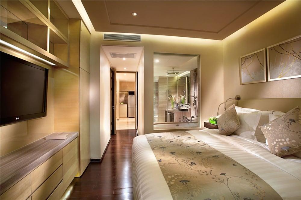 ONE EXECUTIVE SUITES BY KEMPINSKI photo 3