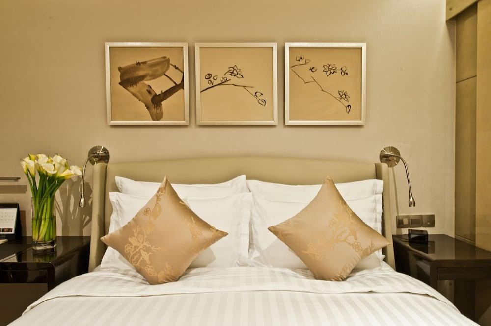 ONE EXECUTIVE SUITES BY KEMPINSKI photo 4