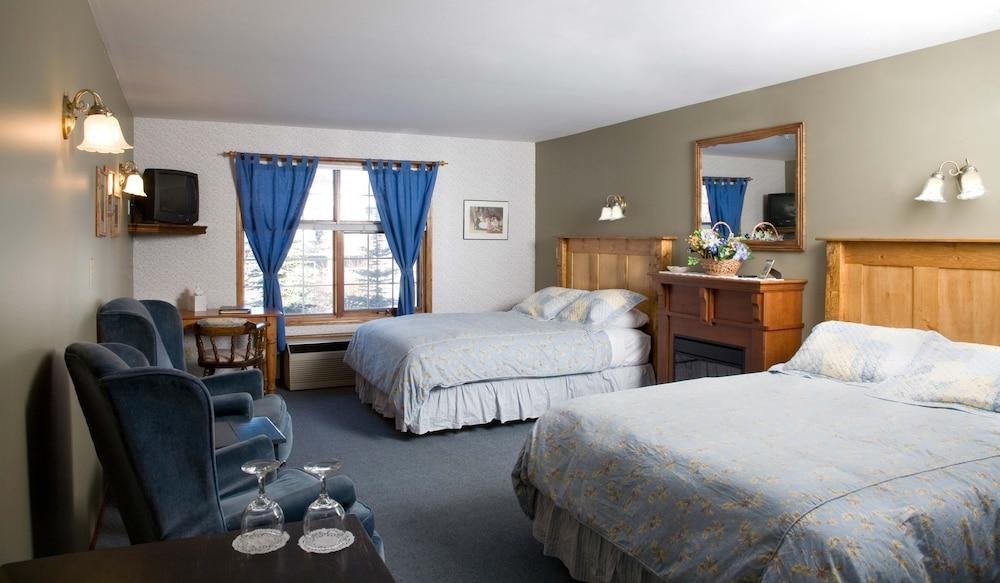 GEORGETOWN INN photo 3
