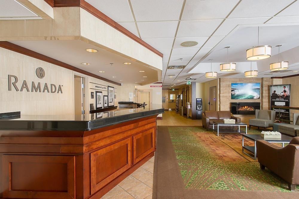 Ramada by Wyndham Niagara Falls by the River photo 3