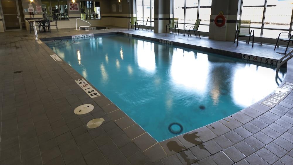 HOLIDAY INN EXPRESS & SUITES THUNDER BAY photo 4