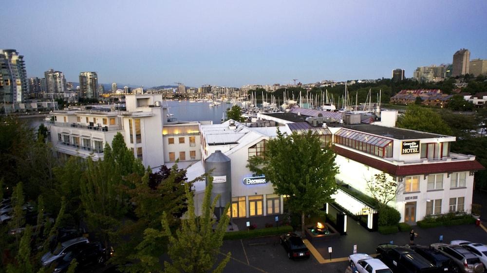 GRANVILLE ISLAND photo 2