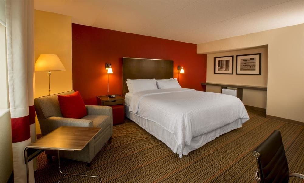 LAKEVIEW SIGNATURE, TRADEMARK COLLECTION BY WYNDHAM photo 3