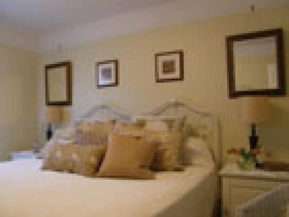 Fisher House Bed & Breakfast photo 2