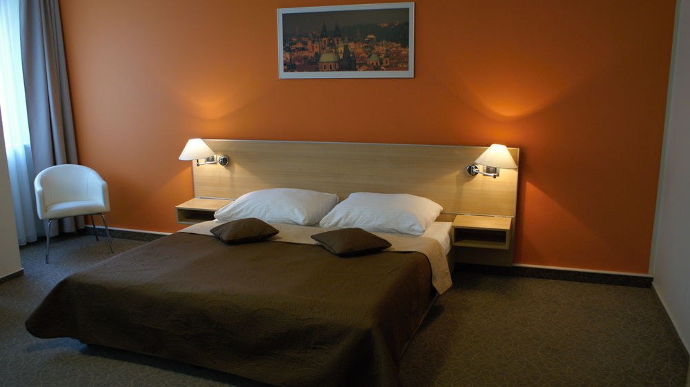 HOTEL EHRLICH photo 2