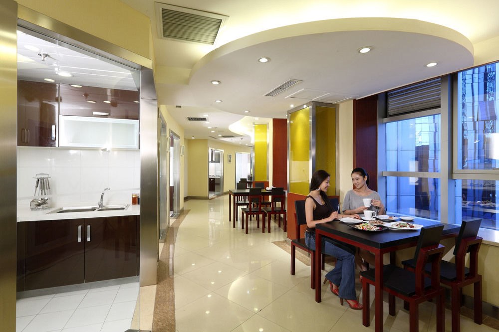 ARIVA WEST HOTEL & SERVICED APARTMENT