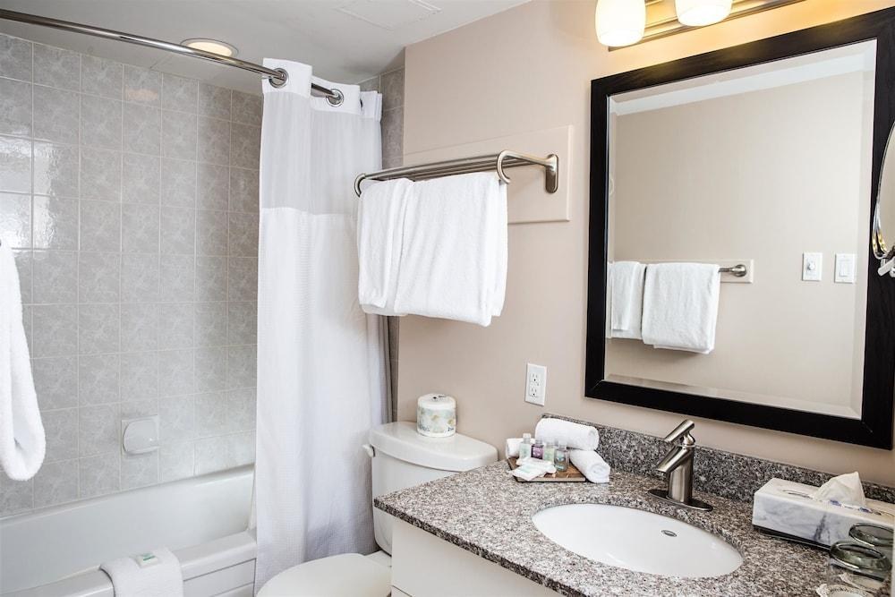 CAMPUS TOWER SUITE photo 3