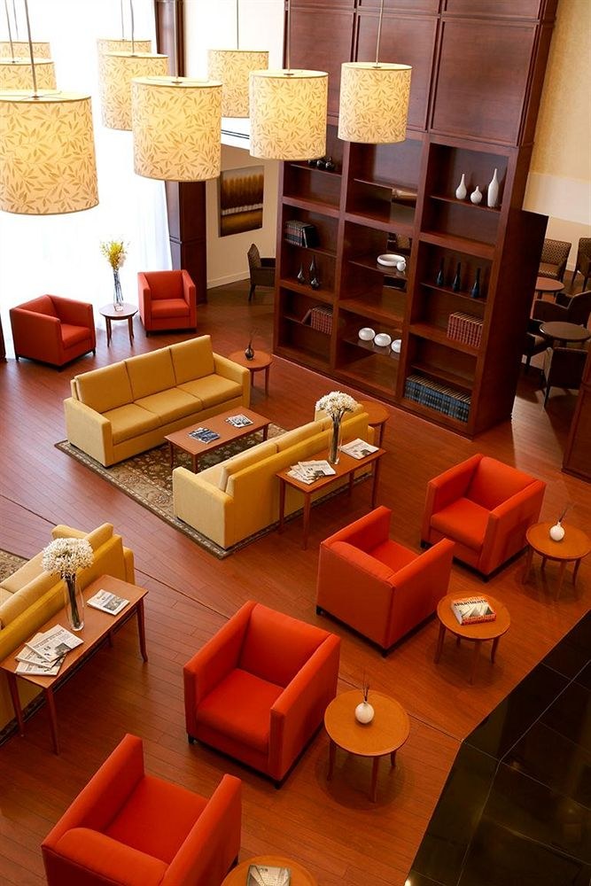 HOLIDAY INN HOTEL & SUITES MONTREAL AIRPORT photo 1