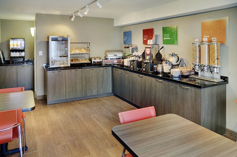 COMFORT INN OTTAWA EAST