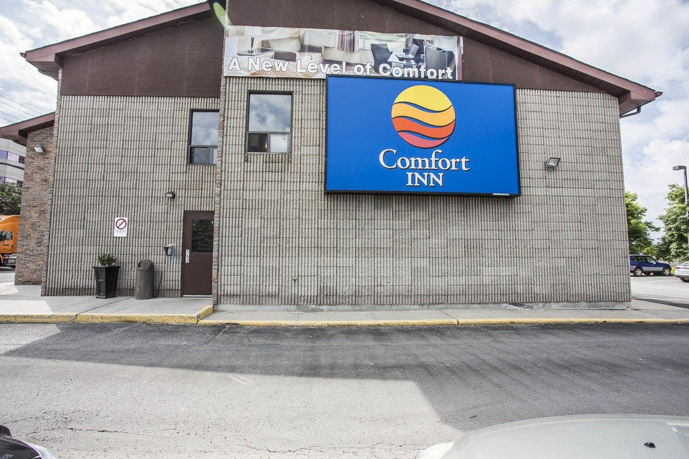 COMFORT INN OTTAWA EAST photo 1