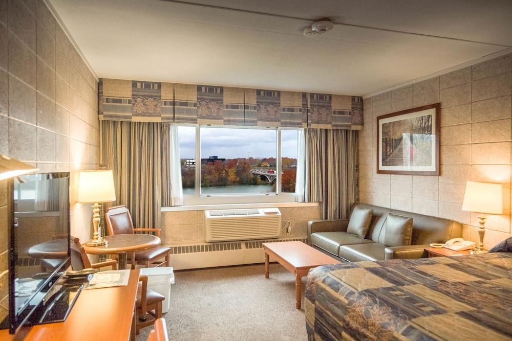 CAPRI INN photo 2