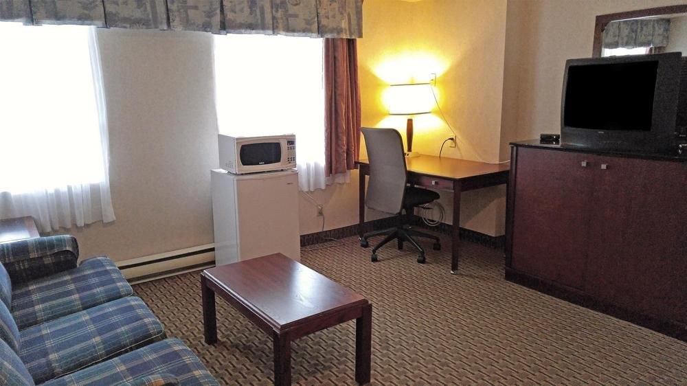 CANADAS BEST VALUE INN & SUITES PARRY SOUND photo 3