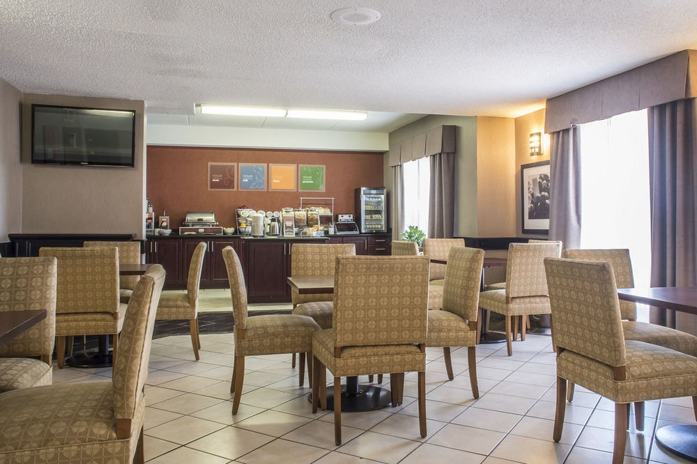 COMFORT INN PORT HOPE photo 1