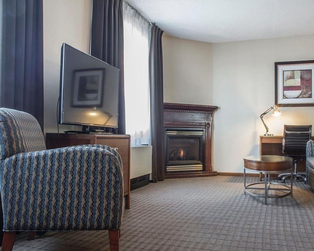 COMFORT INN PORT HOPE photo 3
