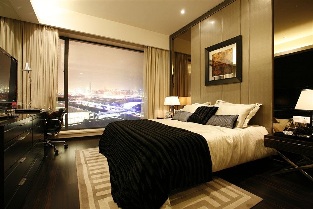 ESTAY RESIDENCE POLY WORLD TRADING CENTER photo 1