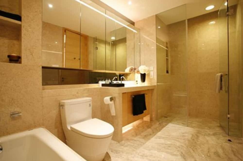 ESTAY RESIDENCE POLY WORLD TRADING CENTER photo 2