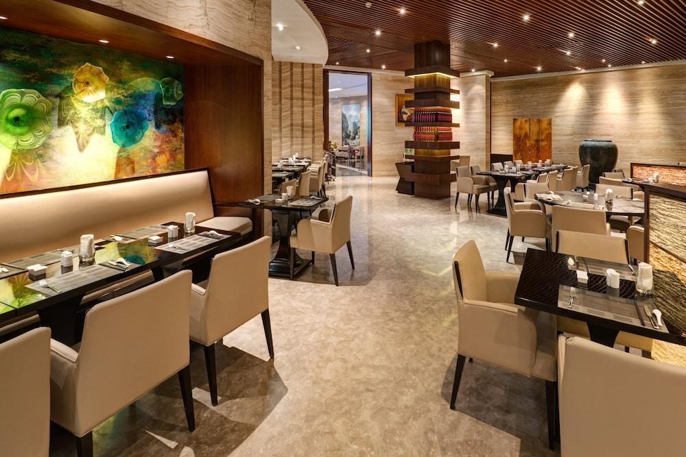 CROWNE PLAZA SHANGHAI NOAH SQUARE photo 3