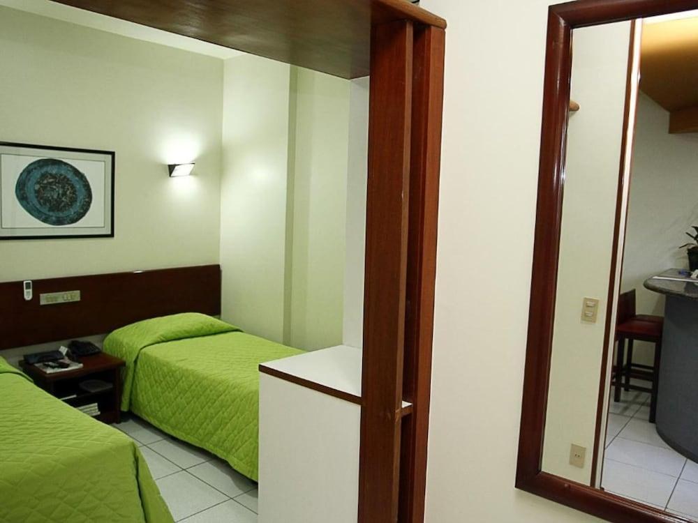 CHEVERNY APART HOTEL photo 2