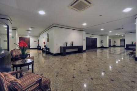 DEVILLE BUSINESS MARINGA photo 3