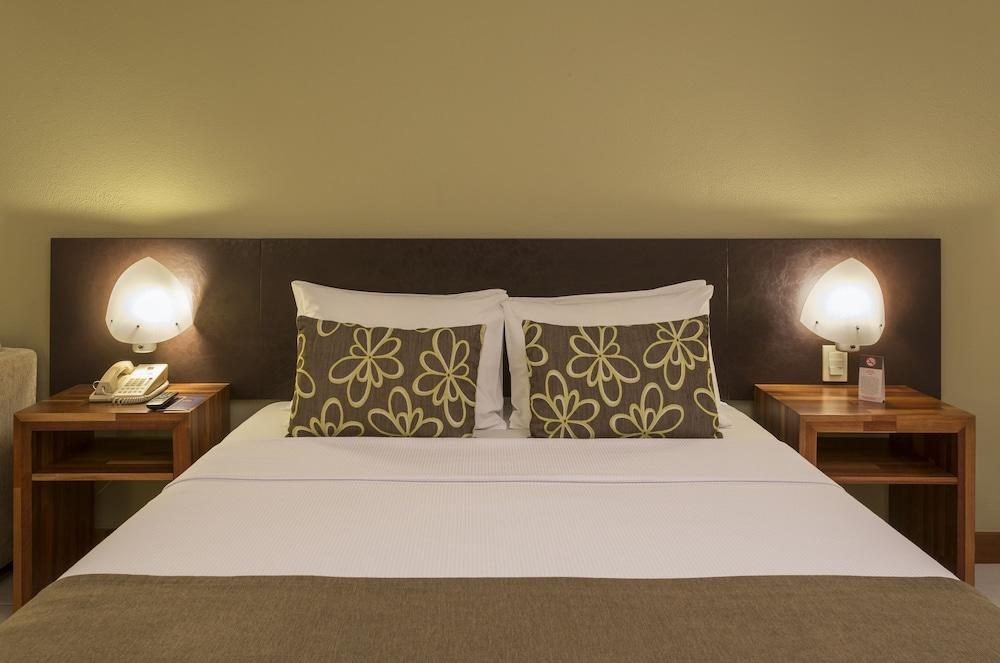COMFORT SUITES VITORIA photo 4